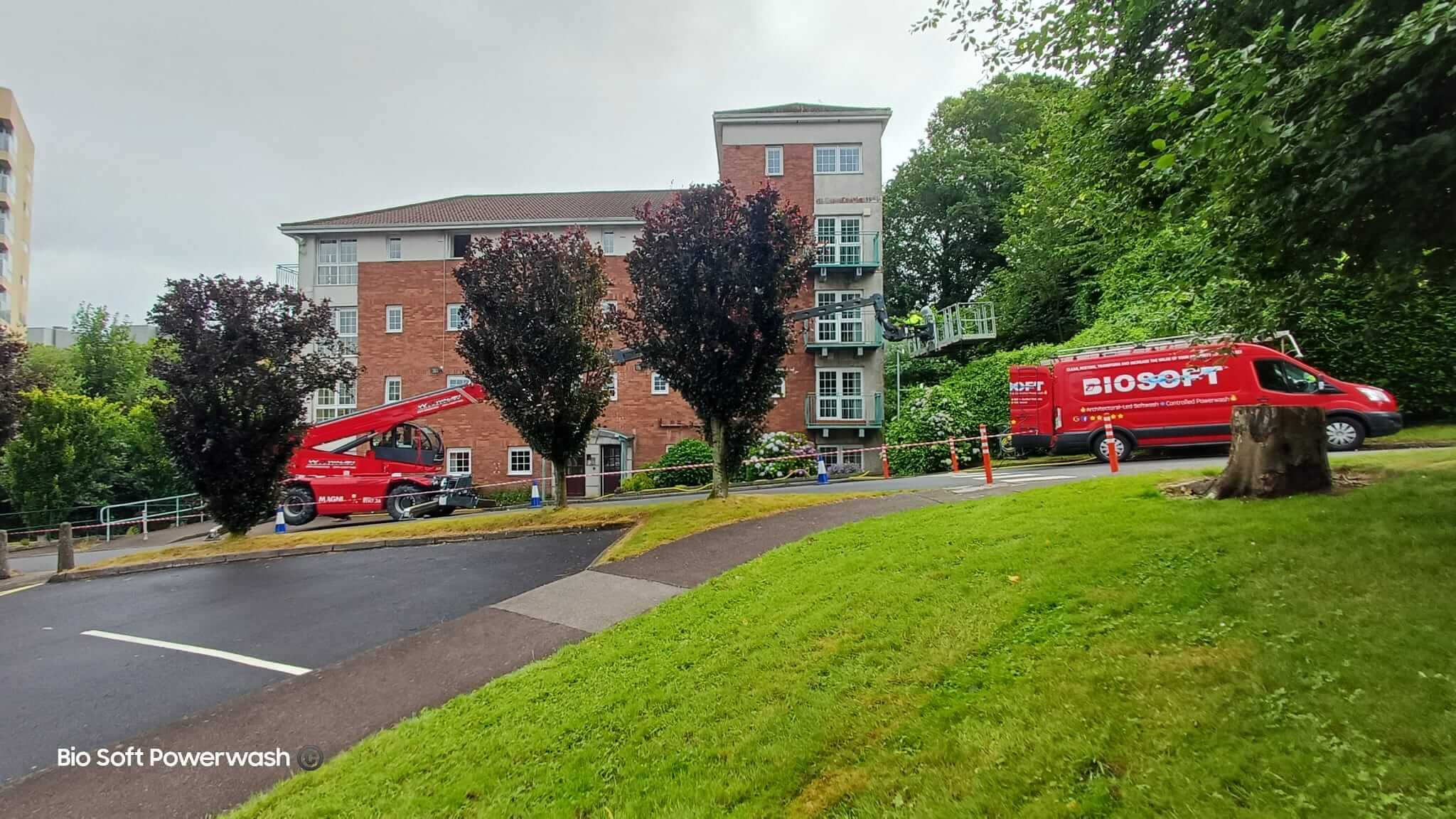 biosoft power wash commercial cleaning