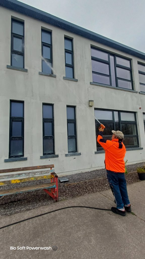 softwashing school walls