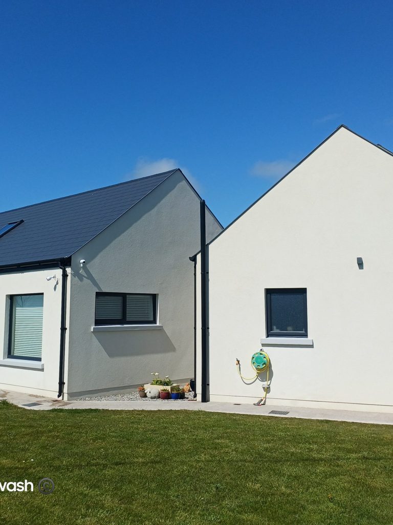 White bungalow in Cork after a Gold Standard Full House Softwash